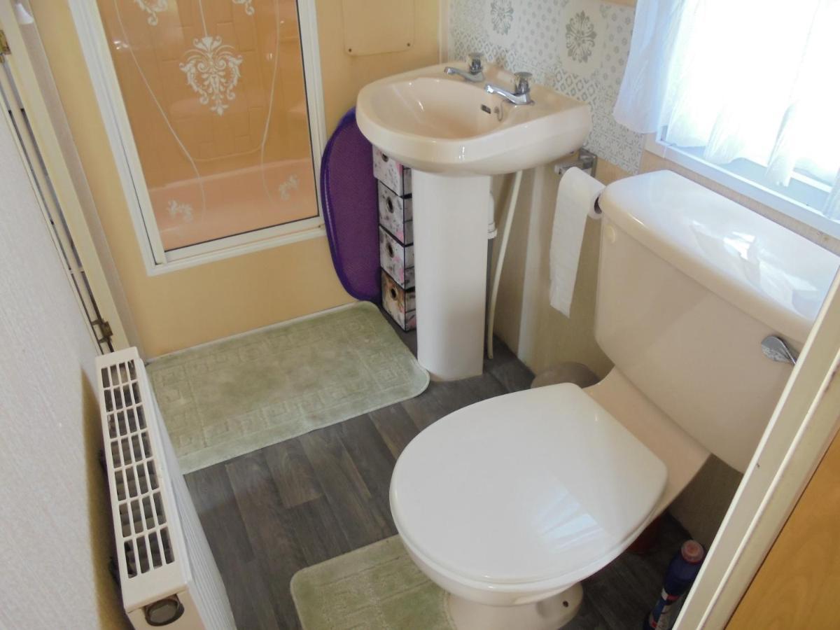 6 Berth Central Heated On The Chase Ingoldmells Extérieur photo