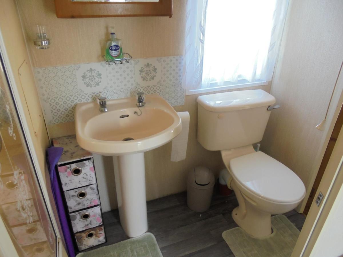 6 Berth Central Heated On The Chase Ingoldmells Extérieur photo