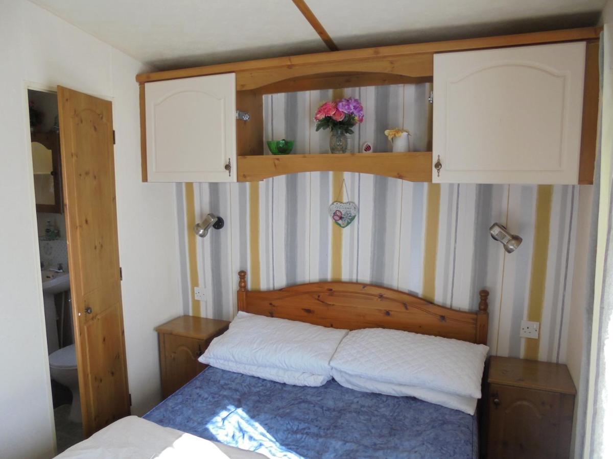 6 Berth Central Heated On The Chase Ingoldmells Extérieur photo